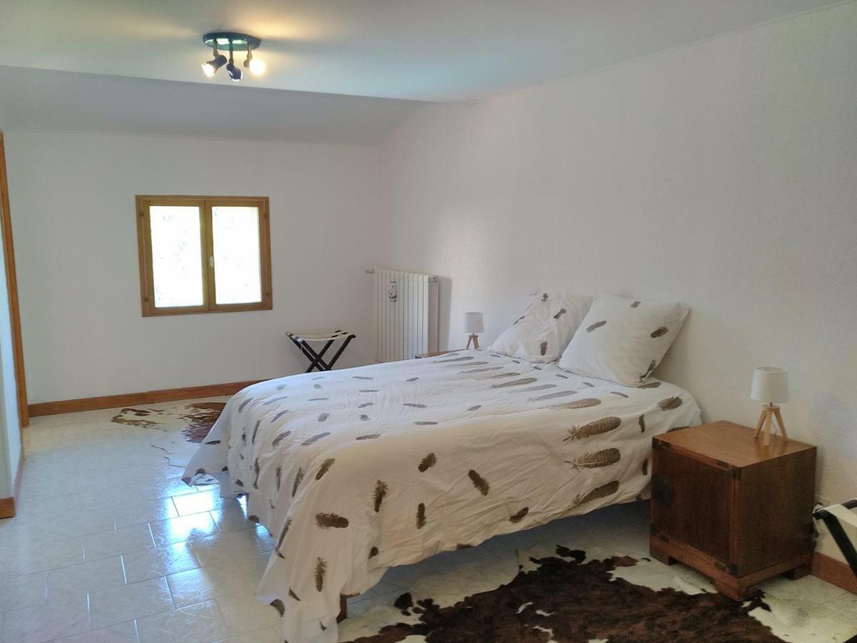 Gres Vaillant Villa Saint-Polycarpe Luaran gambar